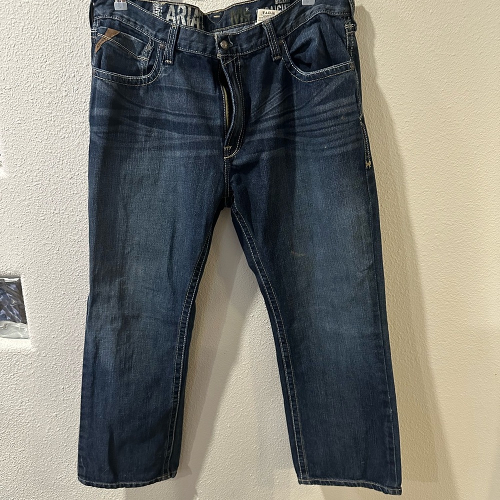 Ariat Blue Relaxed Fit Jeans with Faded Indigo Wash